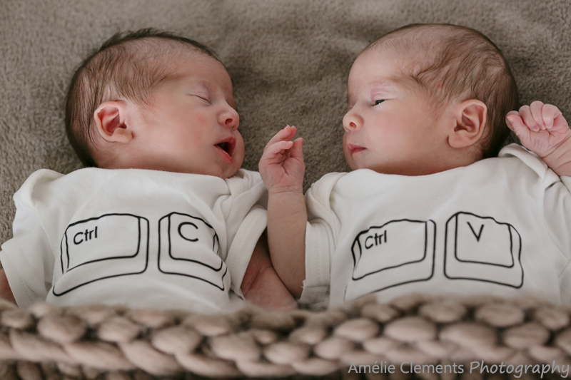 Newborn photographer in Horgen: twin photoshoot - Amélie Clements  Photography