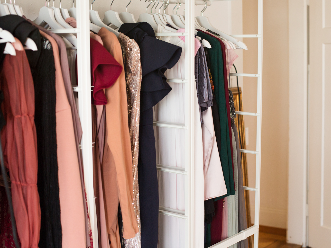 photographer-studio-zurich-portrait-switzerland-maternity-dresses