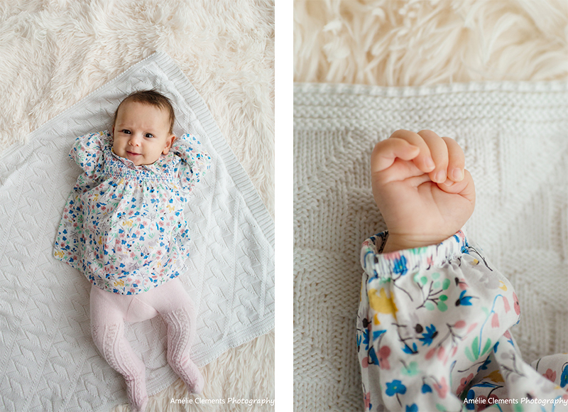 baby-photographer-zurich-amelie-clements-family-3month_old_newborn_fotograf_kusnacht_home_photosession_onlocation_hand