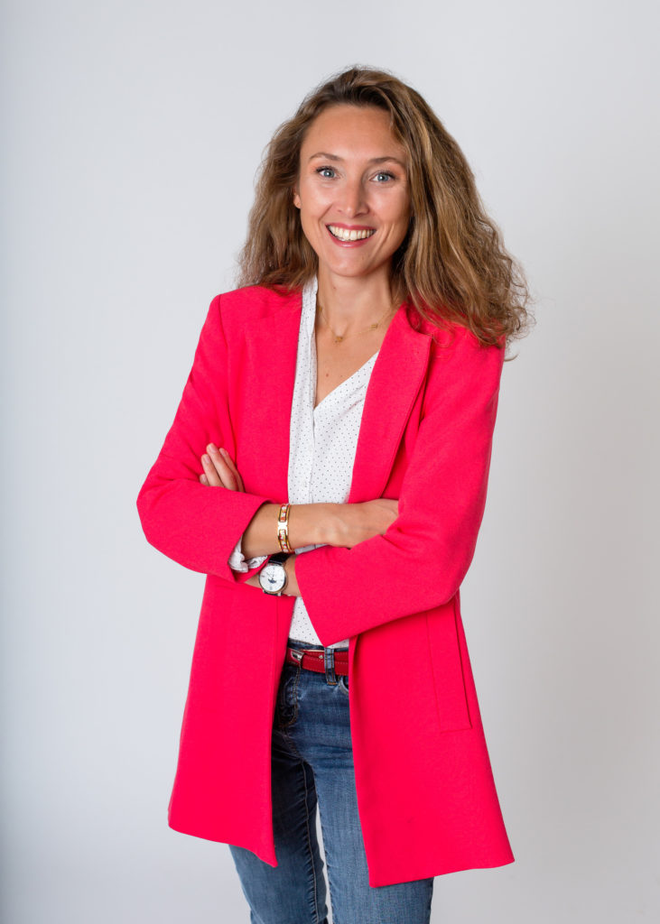 branding portrait woman photographer business headshot zurich amelie clements portfolio