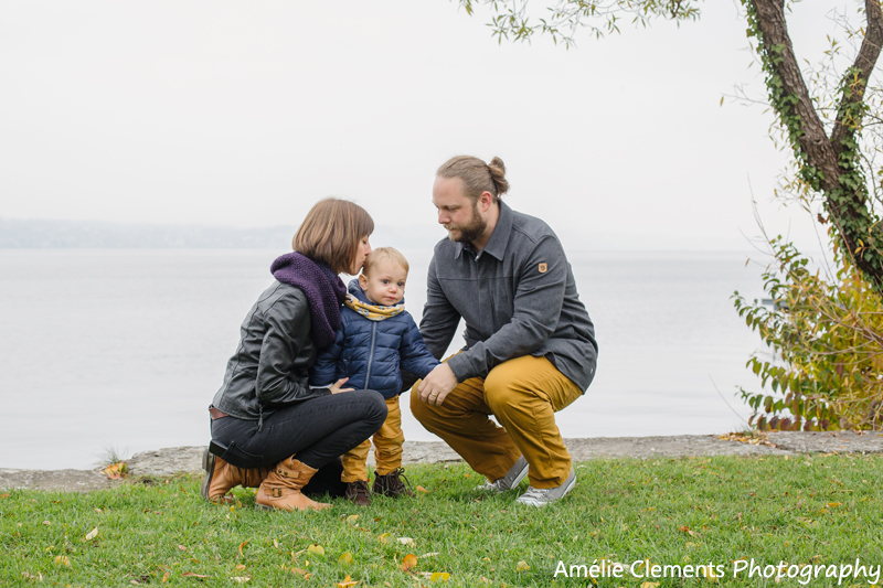 family-photographer-richterswil-zurich-switzerland-amelie-clements-autumn-zuri-lake-zurisee-child-photo-shoot