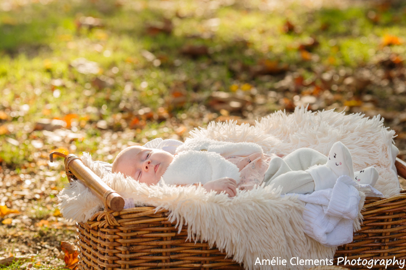 family-photographer-zurich-amelie-clements-baby-photo-shoot-sunset-autumn-portrait
