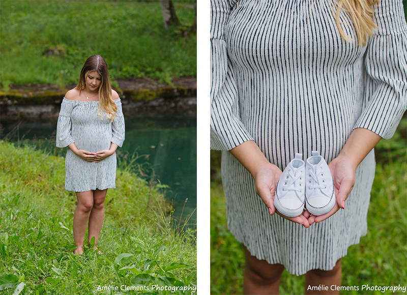 pregnancy_photographer_zurich_maternity_winterthur_amelie_clements_switzerland_outdoor_photoshooting_blue_lake_couple_baby_shoes_on_belly