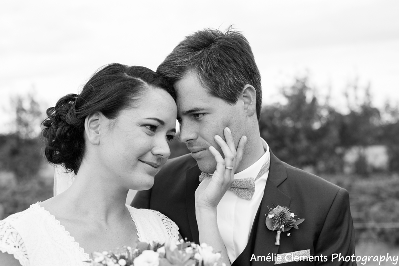wedding-photographer-switzerland-amelie-clements-zurich-couple-bride-groon-photosession-vineyard-prewedding-france-bourgogne