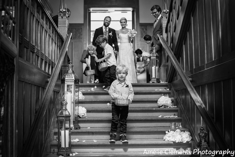 wedding-photographer-switzerland-zurich-ceremony-engagement-end-stairs-townhall