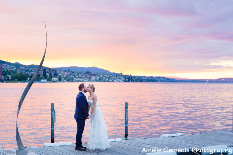 wedding-photographer-switzerland-zurich-horgen-sunset-couple-portrait-swiss-lake-hug