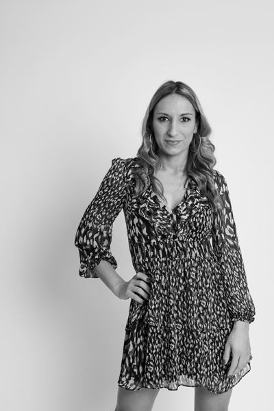 woman-photographer-zurich-studio-beauty-luxuous-amelie-clements
