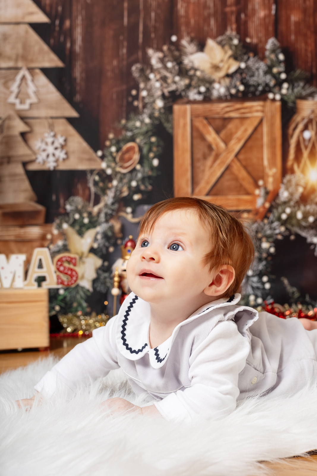 Christmas mini photosession Zurich photo-studio family portrait by Amelie Clements Switzerland