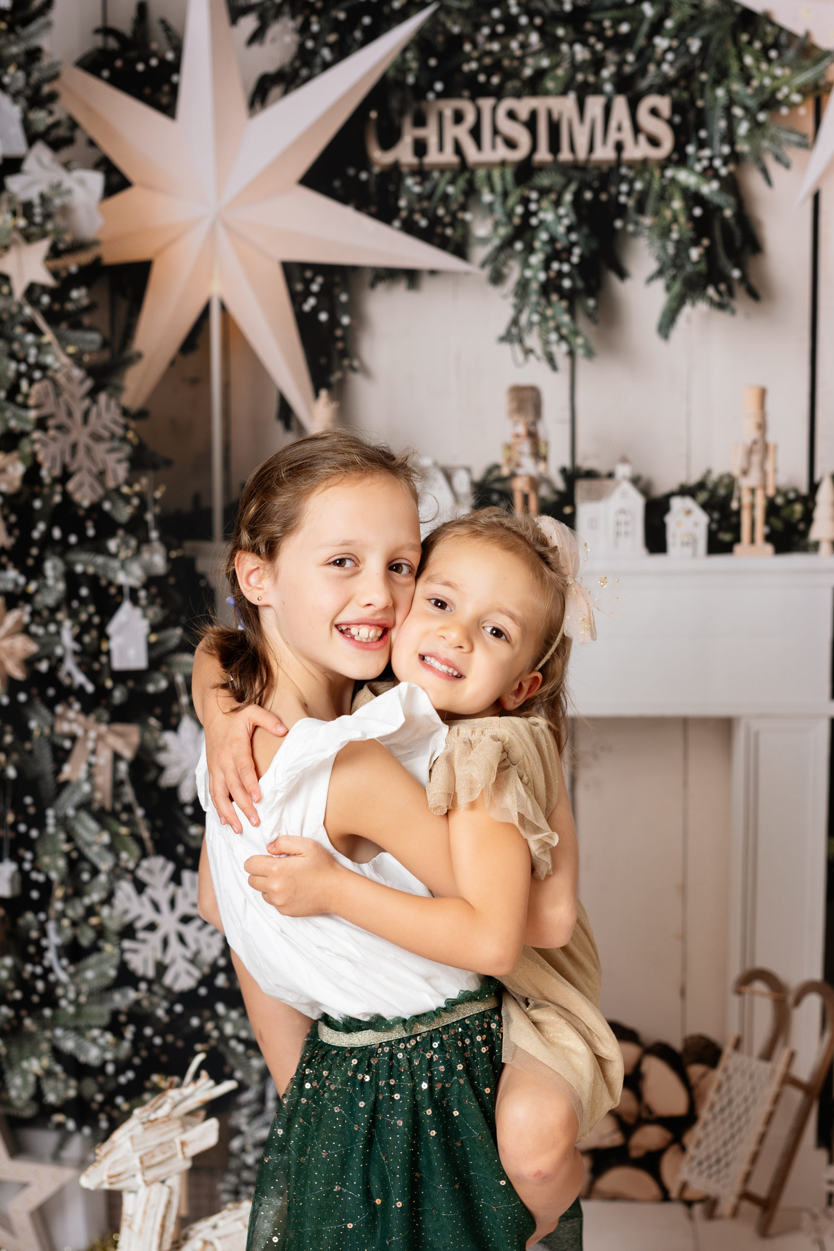 Christmas mini photosession Zurich photo-studio family portrait by Amelie Clements Switzerland
