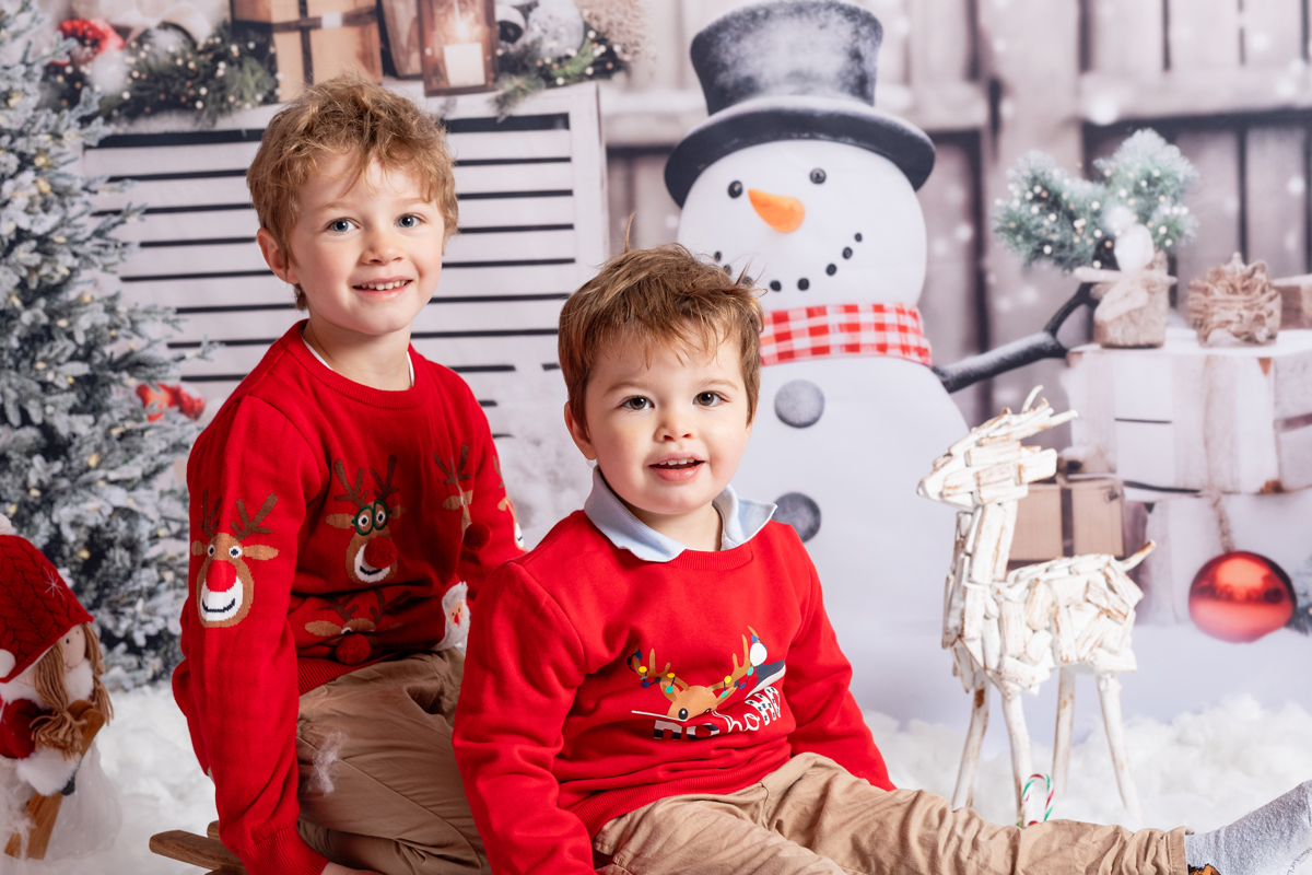 Christmas-mini-photoshoot-zurich-kids-friendly-cute