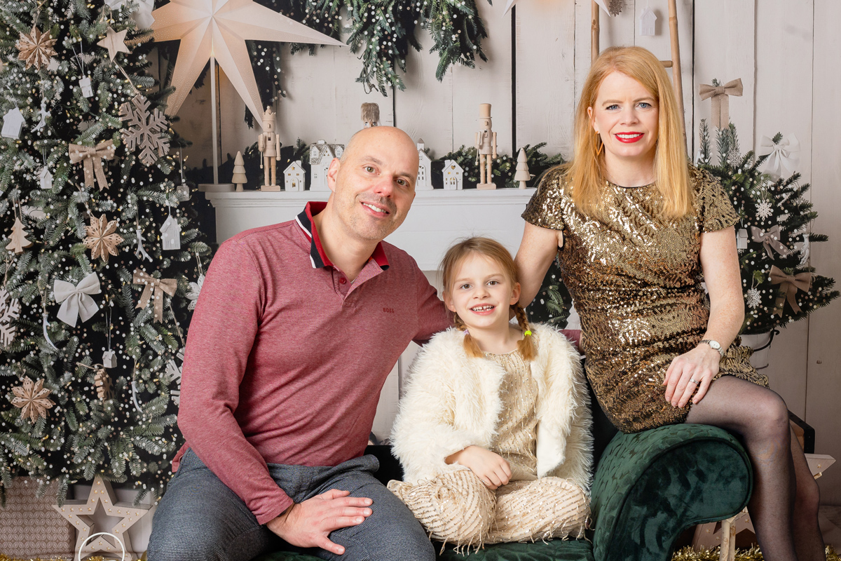 christmas-mini-photo-session-zurich-deluxe-portrait-elegant-family-Switzerland_Amelie-Clements